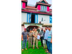 
      
      J-K Police attaches properties of five Pak-based terror handlers
      
      