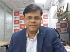 
      
      Rupee unlikely to breach 100 against US dollar: Kotak Securities
      
      