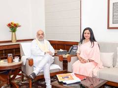 
      
      NCPI MP June Maliah meets Amit Shah
      
      