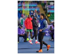 
      
      CWG: Neeraj wins silver as 10 boxers advance to Gold medal bouts
      
      