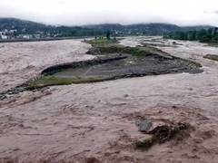 
      
      J-K: Cloudburst hits Kishtwar, shops damaged
      
      