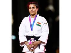 
      
      Uttarakhand CM hails Indian athletes for medal win at CWG 2026
      
      