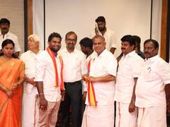 
      
      Over 1,000 AIADMK functionaries join TVK in Chennai
      
      