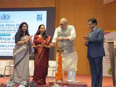 
      
      Giriraj reaffirms govt's commitment transforming cotton ecosystem
      
      