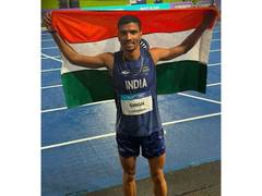 
      
      Rajnath Singh congratulates Gulveer, Narender on CWG 2026 medals
      
      