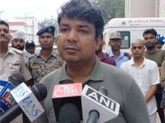 
      
      Bihar: Dehri-Dalmianagar municipal council EO found dead
      
      