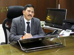 
      
      AS Rajeev takes charge as acting Central Vigilance Commissioner
      
      