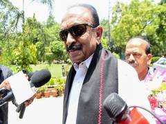 
      
      MDMK condemns Udhayanidhi Stalin's alleged remark on actor Trisha
      
      