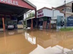 
      
      Keralam: Heavy rainfall triggers waterlogging in Kottayam
      
      