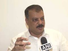 
      
      MP LoP Umang Singhar hails Congress' win in Datia bypoll
      
      