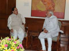 
      
      PM Modi, Union Ministers mourn the demise of DY Patil
      
      