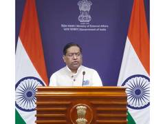 
      
      Making all efforts to trace 2 missing Indian sailors: MEA
      
      