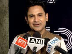 
      
      Lyricist Manoj Muntashir speaks on 'Ramayana' comparisons 
      
      