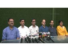 
      
      Primary teachers oppose complex system
      
      