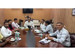 
      
      AAP raises SIR concerns with Delhi CEO
      
      