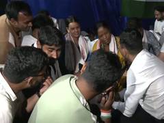 
      
      Ranchi SDM, ADM meet JPSC, JSSC aspirants
      
      