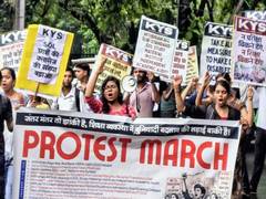
      
      KYS organises protest March in DU
      
      