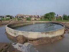 
      
      Gujarat: Strange undulating water in Morbi well
      
      