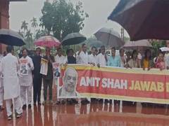 
      
      Opposition continues to protest over police action against studen
      
      