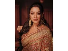 
      
      Rupali Ganguly’s PM Modi remark sparks backlash
      
      