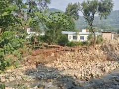 
      
      Flash floods wash away agricultural land, crops in J-K’s Rajouri
      
      