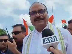 
      
      Dy CM Brajesh Pathak lauds public participation in Lucknow Tirang
      
      