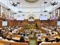
      
      Delhi CM to lay CAG report on State Finance in Assembly on Aug 10
      
      