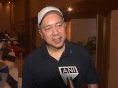 
      
      World C'ships: 'SatChi' urged to take it 