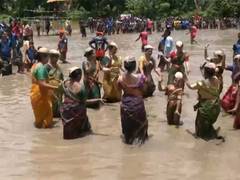 
      
      Ullal celebrates ‘Kesarinalli Ondu Dina’ with mud games
      
      