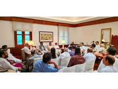 
      
      Oppn MPs to meet in Kharge's chamber to chalk out floor strategy
      
      