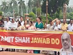 
      
      Opposition MPs hold protest in Parliament over police action on s
      
      
