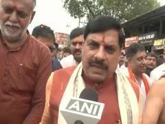 
      
      MP CM Yadav participates in Sanskar Kanwar Yatra in Jabalpur
      
      