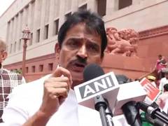 
      
      Venugopal demands Amit Shah's statement over student protest
      
      