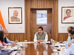 
      
      Union Education Minister reviews functioning of Kendriya Vidyalay
      
      