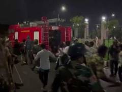 
      
      Students vow to continue Jharkhand protest after police action
      
      