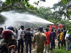 
      
      Jharkhand students allege brutal lathi charge during march
      
      