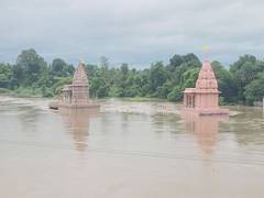 
      
      MP: Betwa River swells following heavy rains in Vidisha
      
      