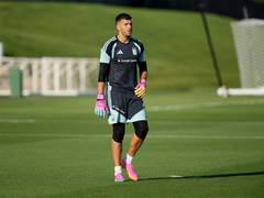 
      
      Argentina WC winner Rulli joins Manchester City from Marseille
      
      
