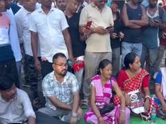 
      
      Arunachal-Assam border firing: Indefinite blockade imposed
      
      