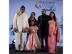
      
      Gradiente Asian Fashion Tour India 
      
      