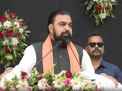 
      
      Bihar Govt to provide financial aid, job to Bharat Tiwari's famil
      
      