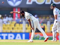 
      
      Aakash Chopra supports managing Bumrah's workload
      
      