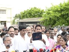 
      
      Law and order deteriorated in govt targeting BCs: Jagan Reddy
      
      