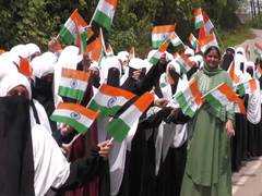 
      
      J-K: Udhampur students hold Tiranga Rally
      
      