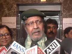 
      
      Mithun Chakraborty reacts to Kolkata Film Festival snub
      
      