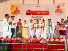 
      
      Minister Krishna Pal Malik Honours Martyrs’ Families
      
      