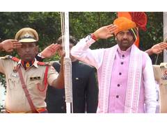 
      
      CMs hoist Tricolour across states on I-Day
      
      