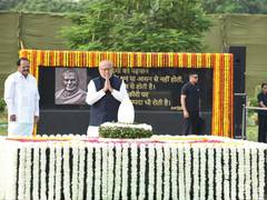 
      
      VP CP Radhakrishnan pays tribute to Atal Bihari Vajpayee
      
      