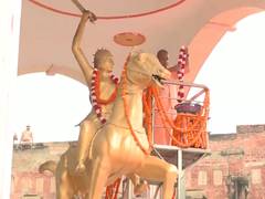 
      
      CM Yogi pays tribute to Rani Avantibai Lodhi
      
      