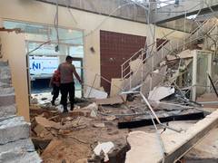 
      
      Indonesia earthquake death toll rises to 53, over 130 injured 
      
      